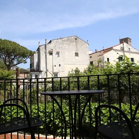 A Casa Dei Nonni Pensión 3*